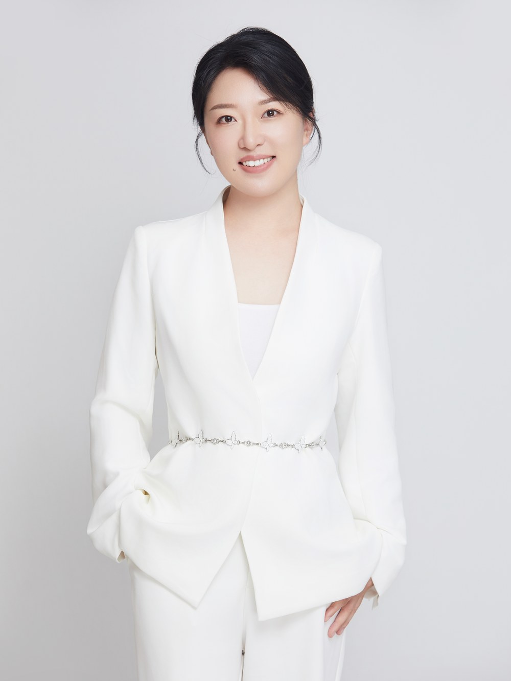 GINA 肖像